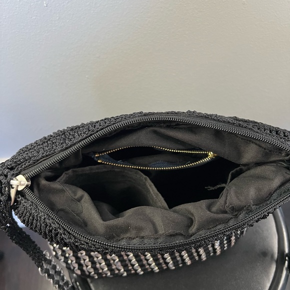 Purse - Picture 2 of 3